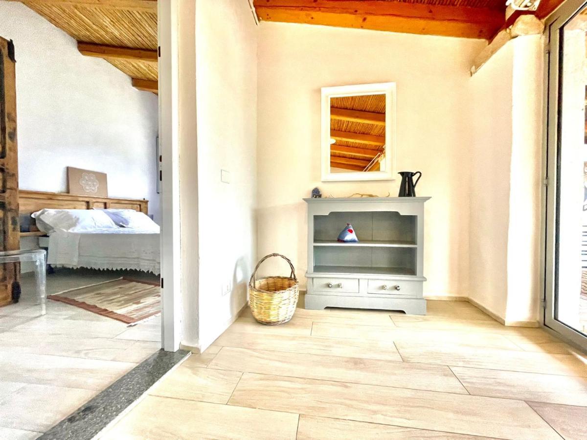 Le Corti Sarde Sea Breeze Villa Bari Sardo Kültér fotó