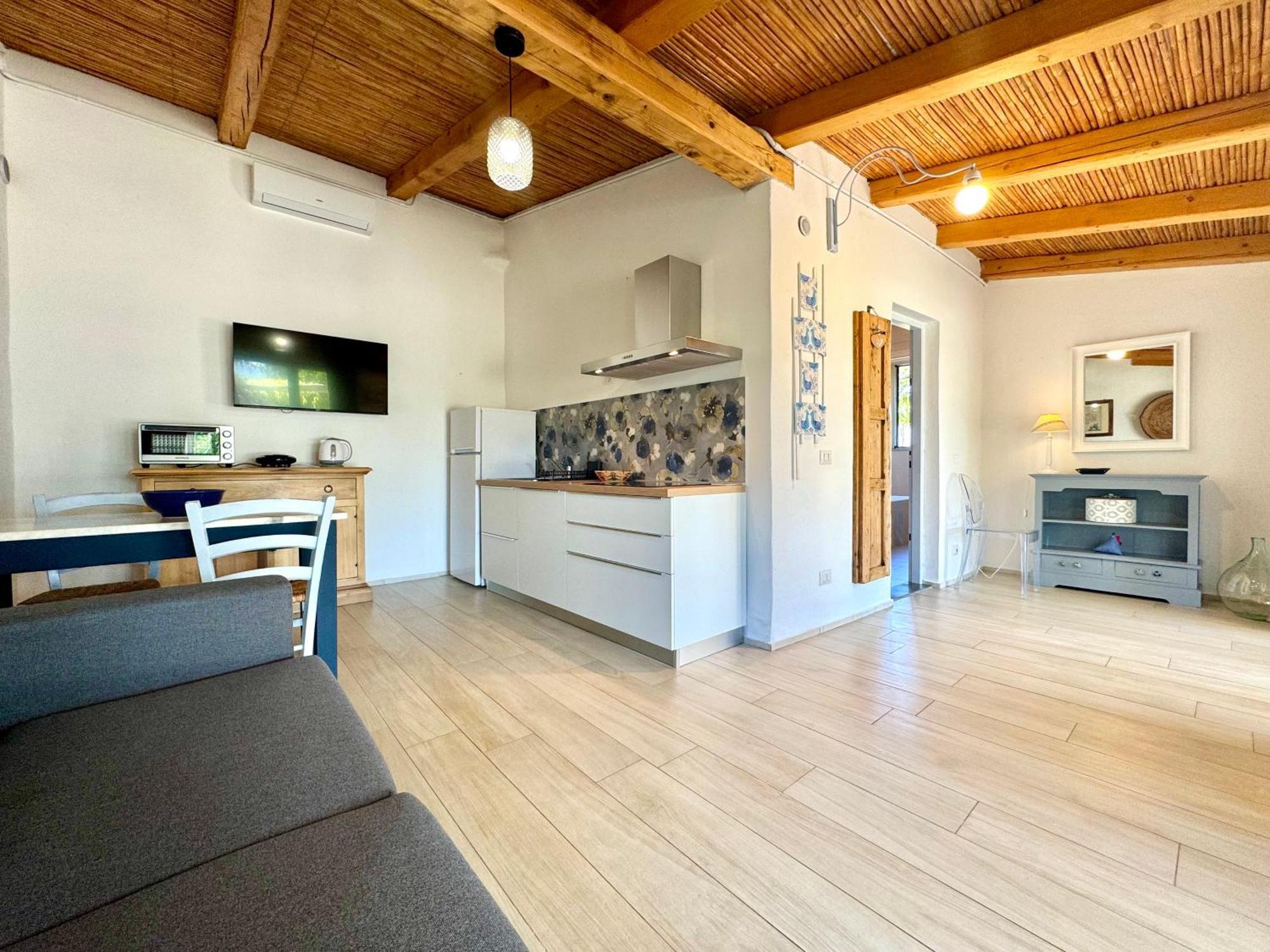 Le Corti Sarde Sea Breeze Villa Bari Sardo Kültér fotó